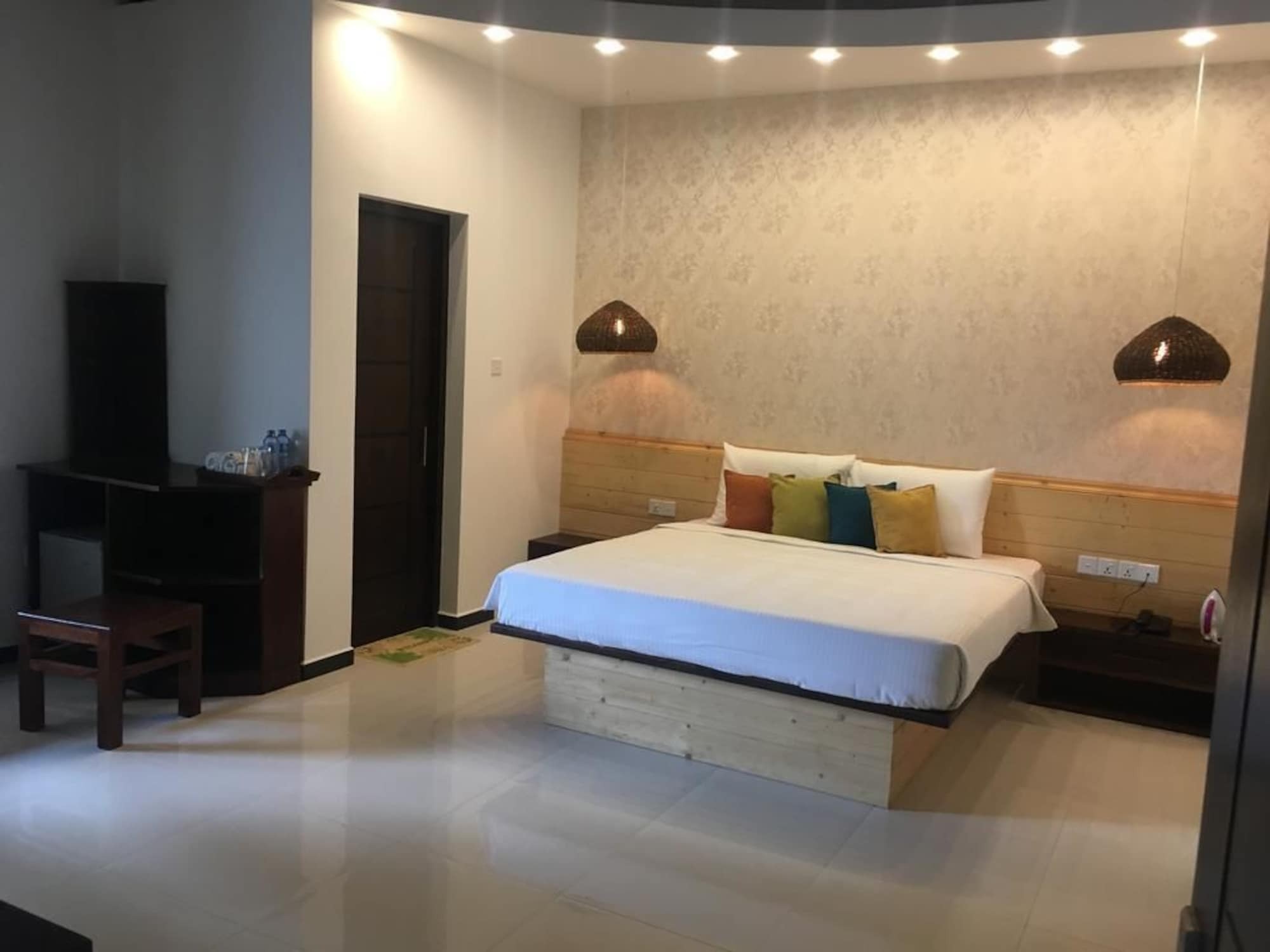 Hotel Bella Vista Анурадхапура Экстерьер фото